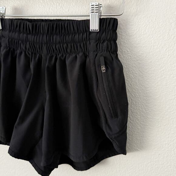 LULULEMON | Solid Black Hotty Hot Low-Rise Lined Short 4" Elastic Waist | 4 - Picture 3 of 5